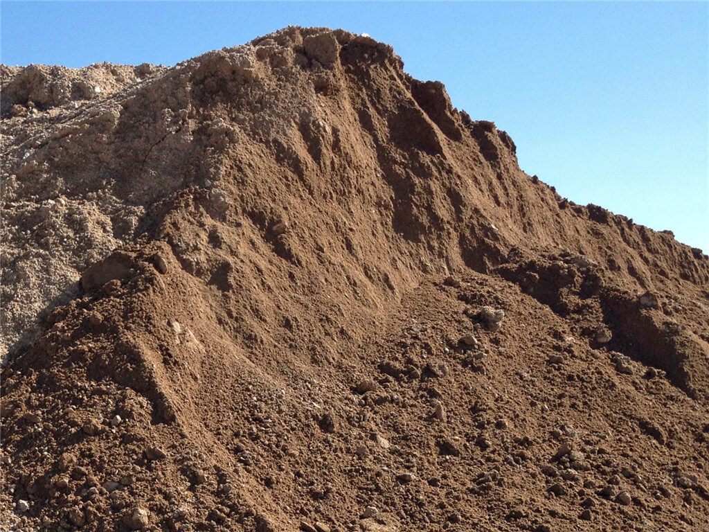 T2 Clean and Dry Topsoil